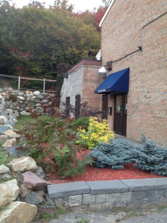 Paris Plaza Elliot Lake Exterior foto